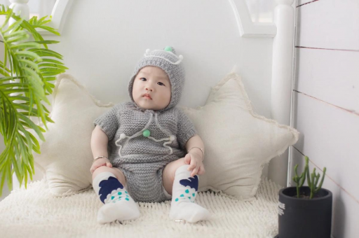 昌都宝宝揉眼睛是怎么回事